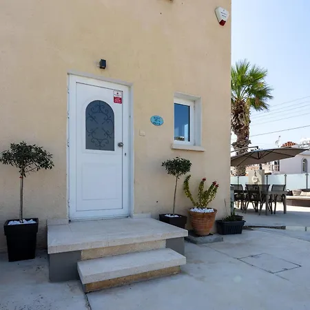 Lighthouse Pool Villa Paphos