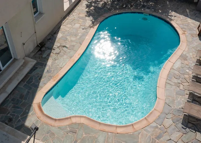 Lighthouse Pool Vila Paphos